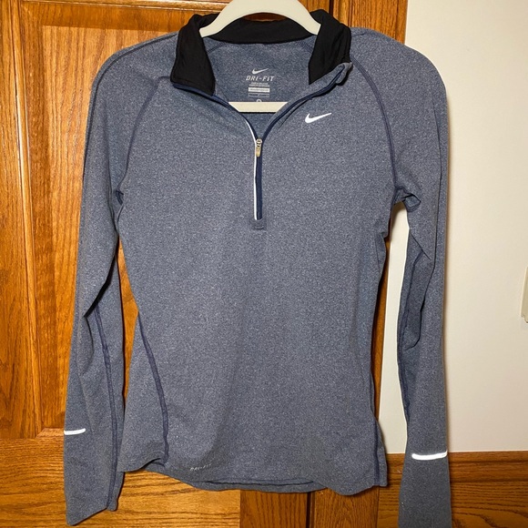 Women’s Nike Element Dri-Fit Half-Zip, Slate Gray - Picture 3 of 6